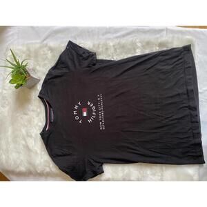 Tommy Hilfiger Black Logo T-Shirt Size Medium